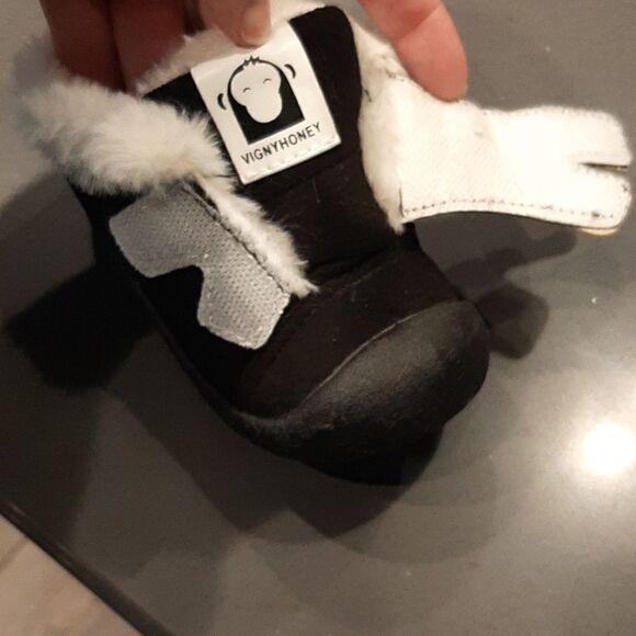 Black Baby Shoes - Picture 5 of 6